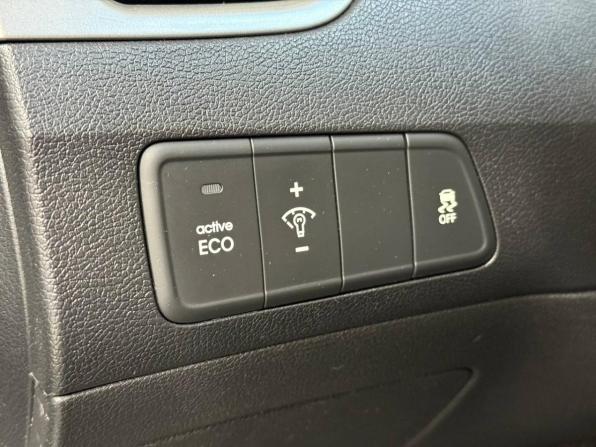 Hyundai Avante V с пробегом 2012 года, цена 850 000 рублей, 140313 км, седан, Автокод Объявления