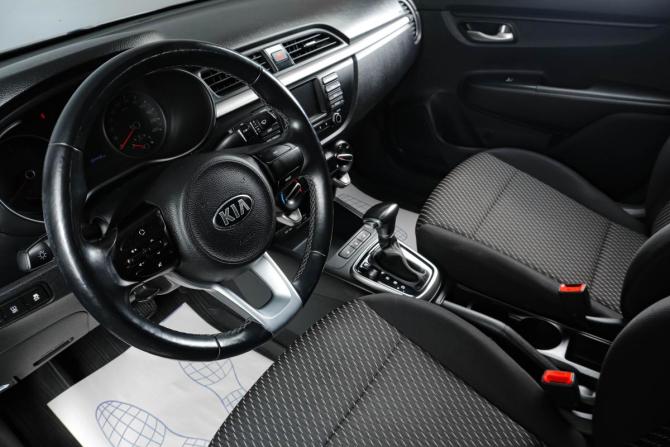Kia Rio IV с пробегом 2019 года, цена 1 359 000 рублей, 134442 км, седан, Автокод Объявления