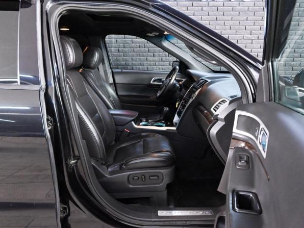 Ford Explorer V с пробегом 2012 года, цена 1 800 000 рублей, 200090 км, внедорожник, Автокод Объявления