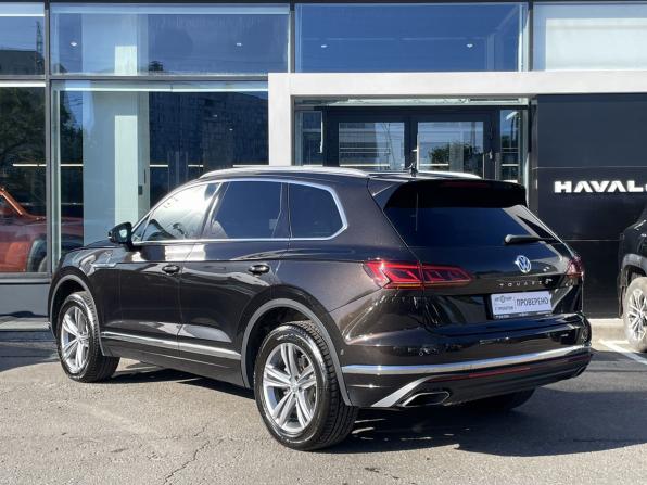 Volkswagen Touareg III с пробегом 2019 года, цена 4 029 000 рублей, 197871 км, внедорожник, Автокод Объявления