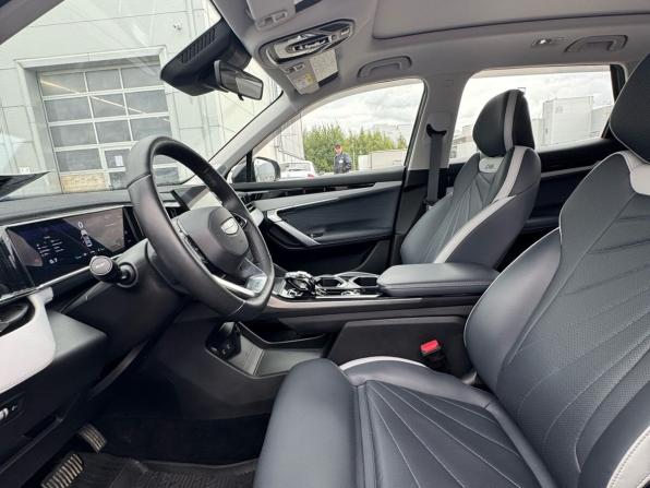 Geely Atlas II с пробегом 2024 года, цена 2 880 000 рублей, 45421 км, внедорожник, Автокод Объявления