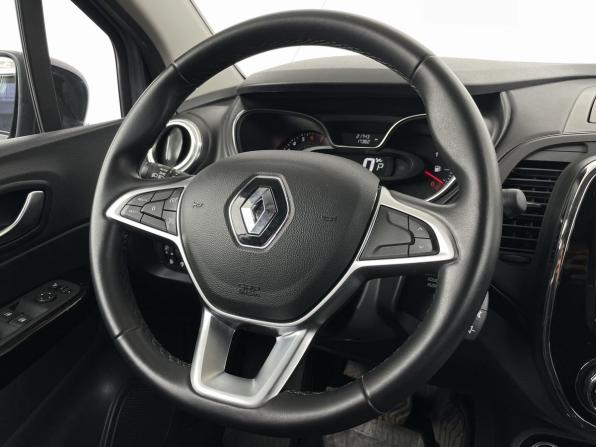 Renault Kaptur I Рестайлинг с пробегом 2021 года, цена 1 828 000 рублей, 21743 км, внедорожник, Автокод Объявления
