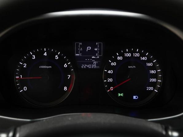 Hyundai Solaris I Рестайлинг с пробегом 2016 года, цена 828 077 рублей, 224037 км, седан, Автокод Объявления