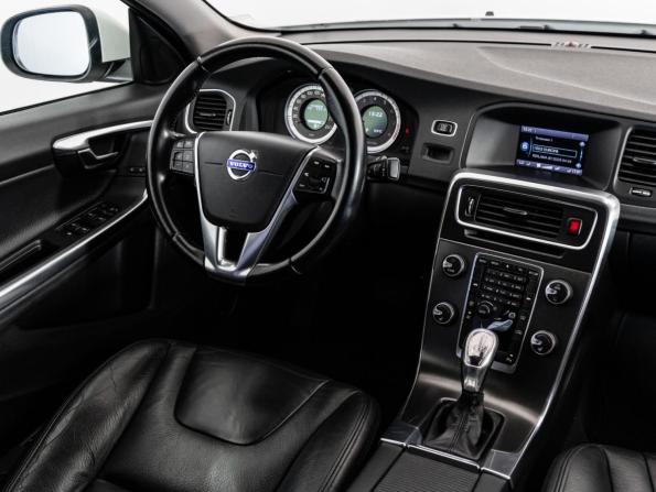 Volvo S60 II Рестайлинг с пробегом 2013 года, цена 975 000 рублей, 154058 км, седан, Автокод Объявления