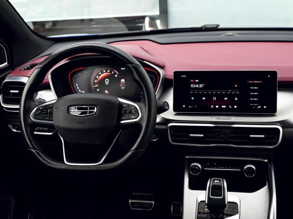Geely Coolray I с пробегом 2022 года, цена 1 760 000 рублей, 53506 км, внедорожник, Автокод Объявления