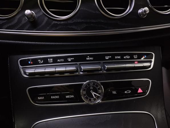 Mercedes-Benz E-Класс V (W213 S213 C238) с пробегом 2017 года, цена 2 699 000 рублей, 222987 км, седан, Автокод Объявления