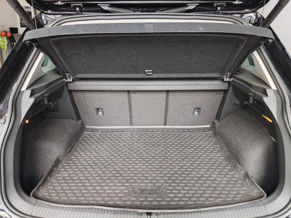 Volkswagen Tiguan II с пробегом 2018 года, цена 2 750 000 рублей, 105000 км, внедорожник, Автокод Объявления