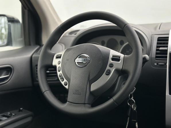 Nissan X-Trail II с пробегом 2009 года, цена 1 060 000 рублей, 203390 км, внедорожник, Автокод Объявления