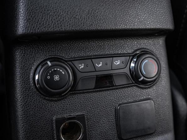 Ford Explorer V с пробегом 2015 года, цена 1 850 000 рублей, 294053 км, внедорожник, Автокод Объявления