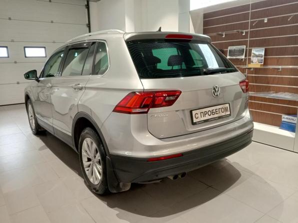 Volkswagen Tiguan II с пробегом 2017 года, цена 2 199 000 рублей, 123236 км, внедорожник, Автокод Объявления