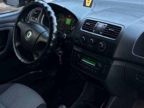 Skoda Fabia II с пробегом 2009 года, цена 399 000 рублей, 155989 км, хэтчбек, Автокод Объявления
