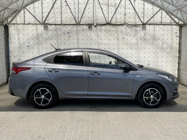 Hyundai Solaris II с пробегом 2017 года, цена 1 290 000 рублей, 149117 км, седан, Автокод Объявления
