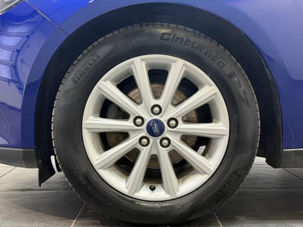 Ford Focus III Рестайлинг с пробегом 2019 года, цена 1 200 000 рублей, 120000 км, хэтчбек, Автокод Объявления