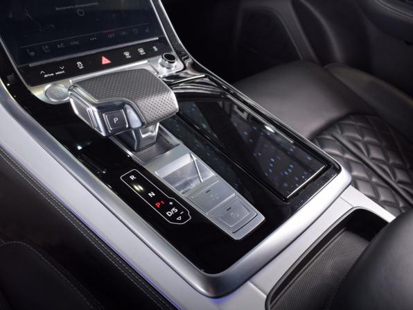 Audi Q8 I (4M) с пробегом 2020 года, цена 7 999 995 рублей, 65236 км, внедорожник, Автокод Объявления