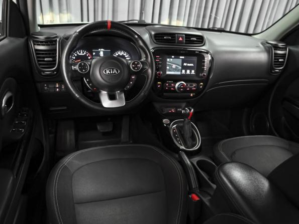 Kia Soul II Рестайлинг с пробегом 2017 года, цена 1 698 000 рублей, 128342 км, хэтчбек, Автокод Объявления