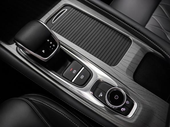Chery Arrizo 8 с пробегом 2023 года, цена 1 969 000 рублей, 31203 км, седан, Автокод Объявления