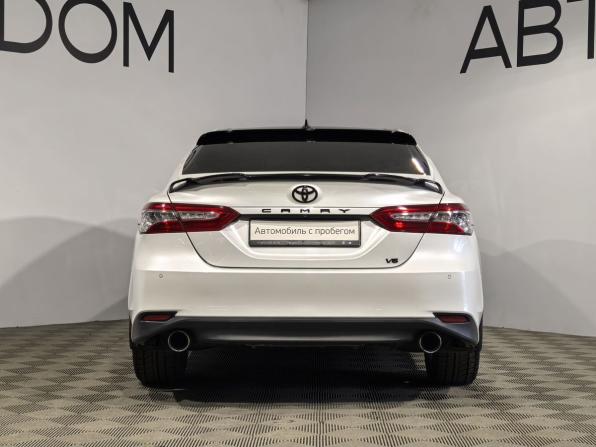 Toyota Camry VIII (XV70) с пробегом 2020 года, цена 3 239 900 рублей, 88342 км, седан, Автокод Объявления