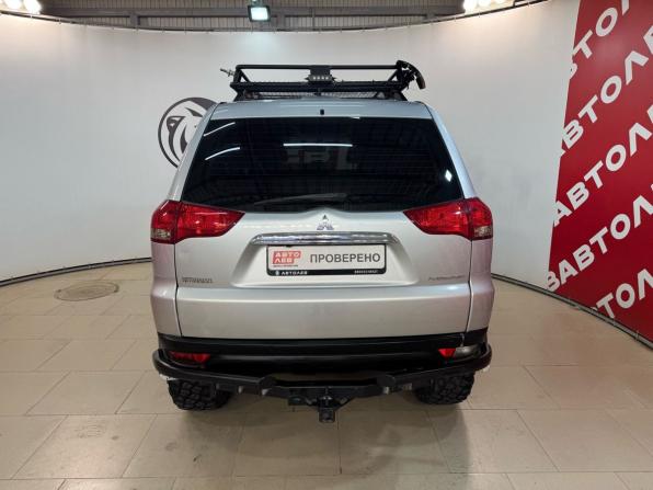 Mitsubishi Pajero Sport II Рестайлинг с пробегом 2015 года, цена 2 500 000 рублей, 163717 км, внедорожник, Автокод Объявления