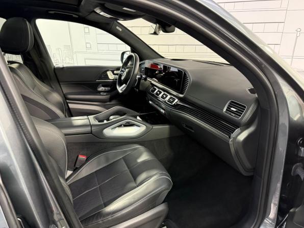 Mercedes-Benz GLS II (X167) Рестайлинг с пробегом 2024 года, цена 17 500 000 рублей, 24263 км, внедорожник, Автокод Объявления