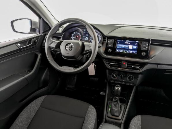 Skoda Rapid II с пробегом 2021 года, цена 1 470 000 рублей, 76273 км, лифтбек, Автокод Объявления