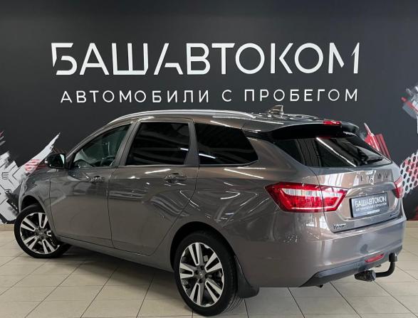 Lada (ВАЗ) Vesta I с пробегом 2019 года, цена 1 150 000 рублей, 56951 км, универсал, Автокод Объявления
