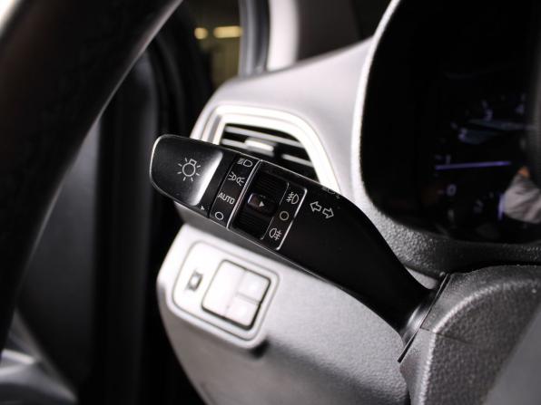 Hyundai Solaris II с пробегом 2019 года, цена 1 340 000 рублей, 126759 км, седан, Автокод Объявления