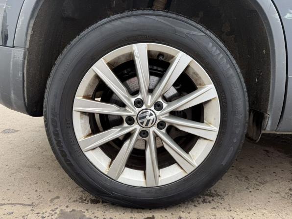 Volkswagen Tiguan I Рестайлинг с пробегом 2011 года, цена 950 000 рублей, 238485 км, внедорожник, Автокод Объявления