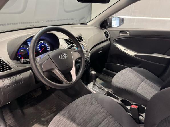Hyundai Solaris I Рестайлинг с пробегом 2016 года, цена 1 189 000 рублей, 73000 км, седан, Автокод Объявления