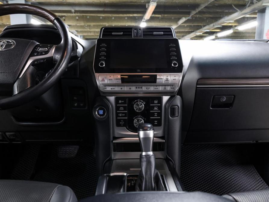 Toyota Land Cruiser Prado 150 Series Рестайлинг 3 Москва  - изображение 16