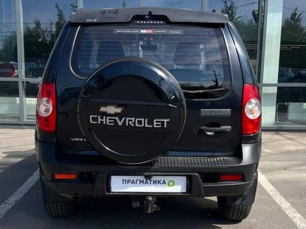Chevrolet Niva I Рестайлинг с пробегом 2015 года, цена 580 000 рублей, 109000 км, внедорожник, Автокод Объявления