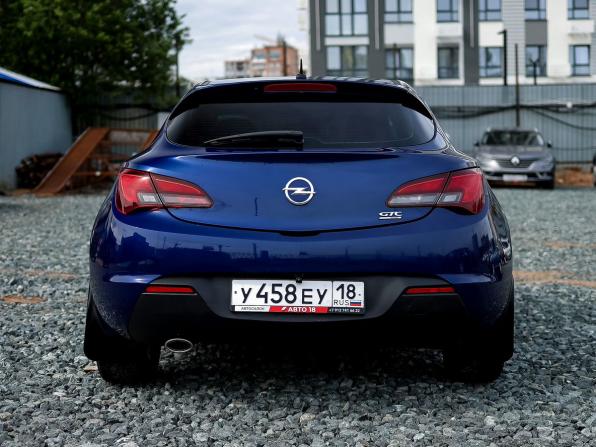Opel Astra J Рестайлинг с пробегом 2014 года, цена 705 000 рублей, 162800 км, хэтчбек, Автокод Объявления