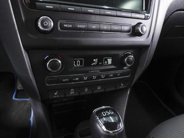 Skoda Rapid I с пробегом 2014 года, цена 1 059 000 рублей, 143486 км, лифтбек, Автокод Объявления