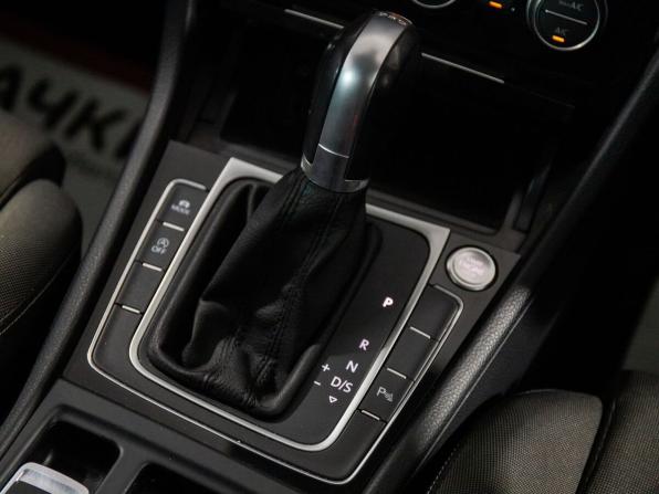 Volkswagen Golf VII с пробегом 2014 года, цена 1 335 000 рублей, 87207 км, универсал, Автокод Объявления