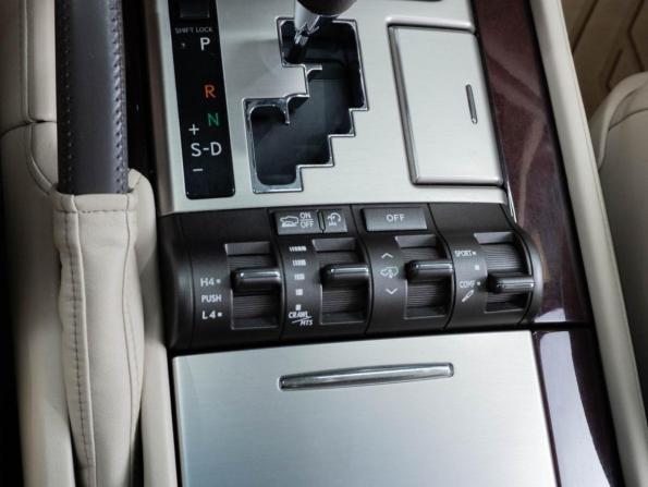Lexus LX III Рестайлинг с пробегом 2014 года, цена 4 199 000 рублей, 462882 км, внедорожник, Автокод Объявления