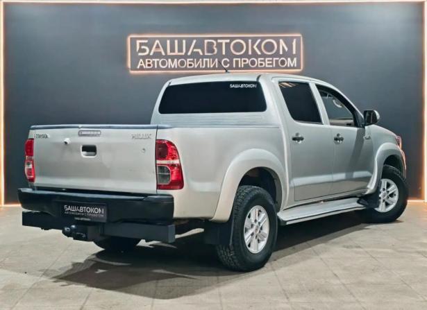 Toyota Hilux VII Рестайлинг с пробегом 2012 года, цена 1 685 000 рублей, 194815 км, пикап, Автокод Объявления