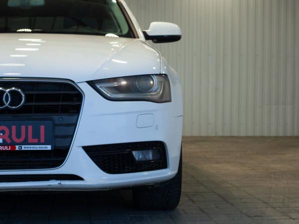 Audi A4 IV (B8) Рестайлинг с пробегом 2012 года, цена 1 250 000 рублей, 203021 км, седан, Автокод Объявления