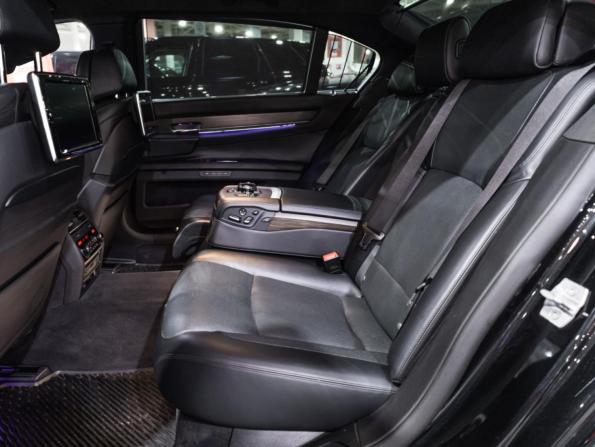 BMW 7 серии V (F01/F02/F04) Рестайлинг с пробегом 2014 года, цена 3 750 000 рублей, 70940 км, седан, Автокод Объявления