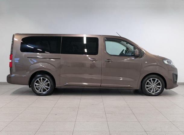 Citroen SpaceTourer I с пробегом 2018 года, цена 2 750 000 рублей, 101105 км, минивэн, Автокод Объявления