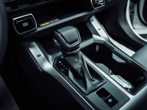 Новый Toyota RAV4 VI (XA60) 2026 года, цена 4 550 000 рублей, внедорожник, Автокод Объявления
