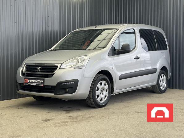 Peugeot Partner II Рестайлинг 2 с пробегом 2021 года, цена 1 390 000 рублей, 133147 км, компактвэн, Автокод Объявления