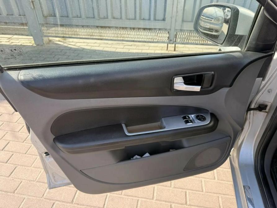 Ford Focus II Рестайлинг Ростов-на-Дону  - изображение 8