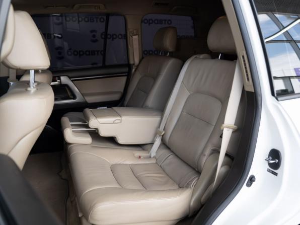 Toyota Land Cruiser 200 Series с пробегом 2008 года, цена 2 700 000 рублей, 245893 км, внедорожник, Автокод Объявления