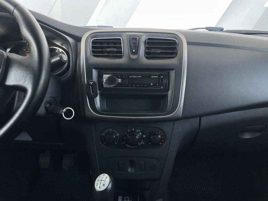 Renault Logan II Екатеринбург  - изображение 15