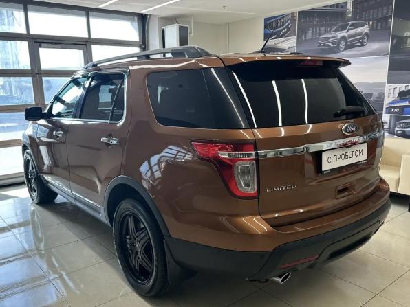 Ford Explorer V с пробегом 2015 года, цена 1 705 000 рублей, 156772 км, внедорожник, Автокод Объявления