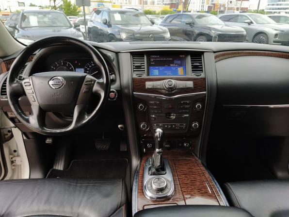 Nissan Patrol VI (Y62) Рестайлинг с пробегом 2014 года, цена 2 449 000 рублей, 311424 км, внедорожник, Автокод Объявления