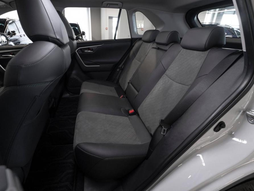 Toyota RAV4 V (XA50) Москва  - изображение 13