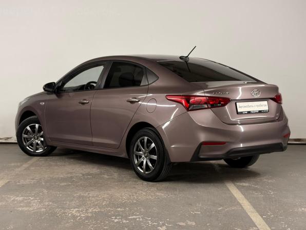 Hyundai Solaris II с пробегом 2018 года, цена 1 249 000 рублей, 88469 км, седан, Автокод Объявления