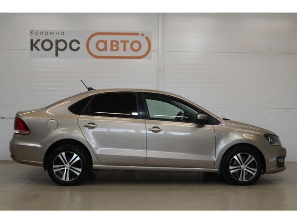 Volkswagen Polo V Рестайлинг с пробегом 2017 года, цена 840 000 рублей, 220731 км, седан, Автокод Объявления
