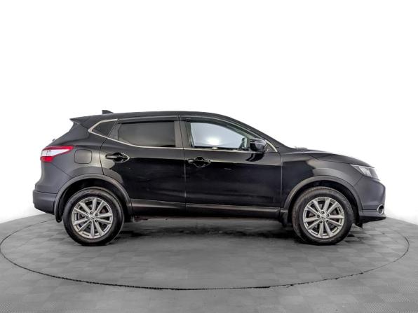 Nissan Qashqai II с пробегом 2018 года, цена 1 645 000 рублей, 120660 км, внедорожник, Автокод Объявления
