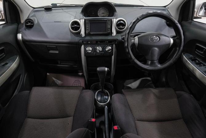 Toyota Ist I с пробегом 2002 года, цена 449 000 рублей, 470000 км, хэтчбек, Автокод Объявления